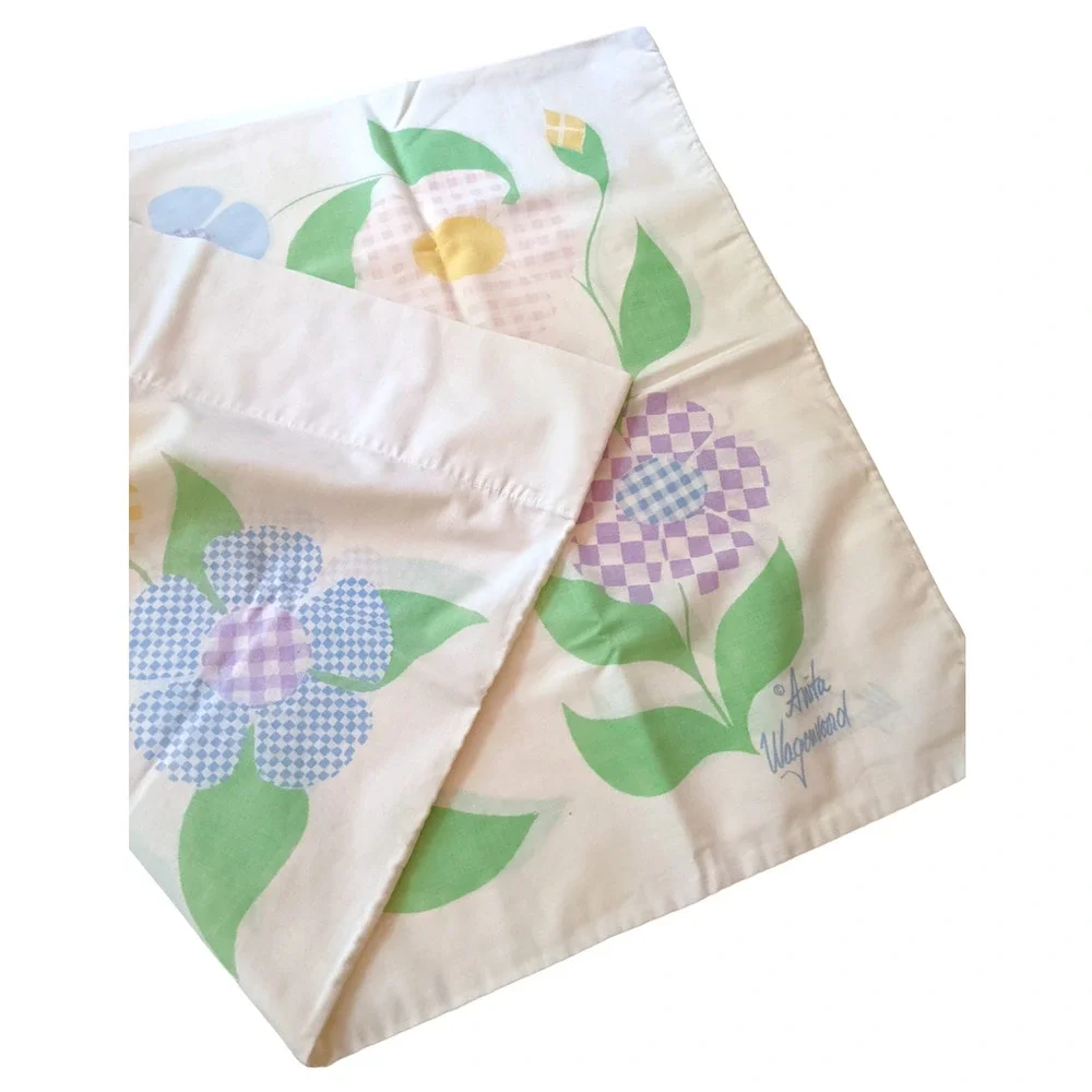 Vintage 70s Pillowcase, Anita Wagenvoord Patchwork Floral Design, Floral Bedding